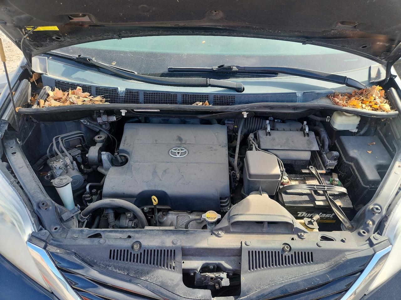 2015 TOYOTA SIENNA