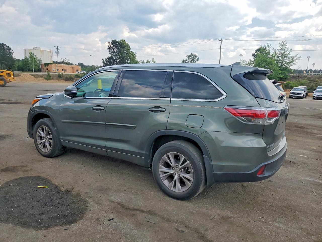 2015 TOYOTA HIGHLANDER