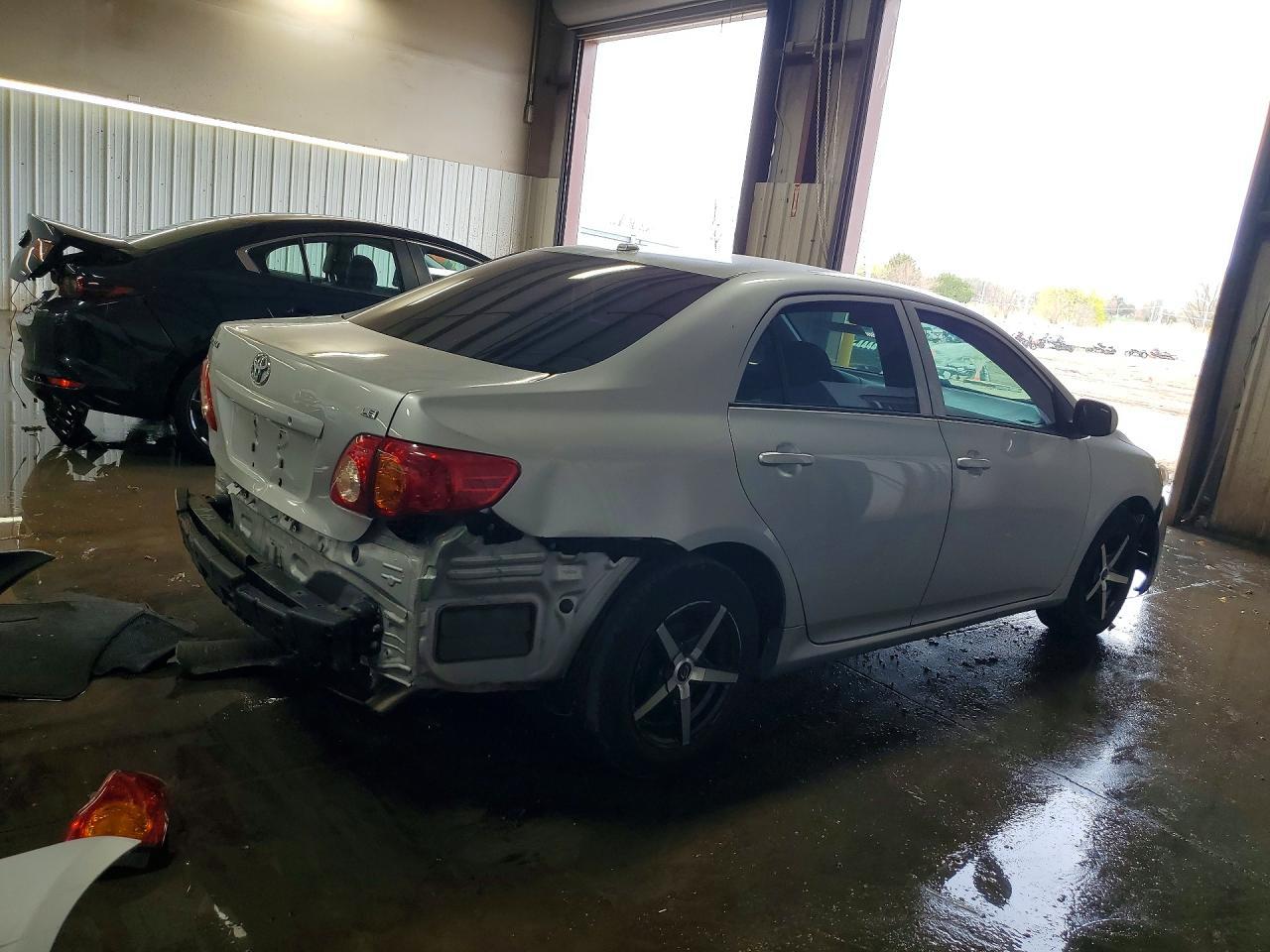 2009 TOYOTA COROLLA