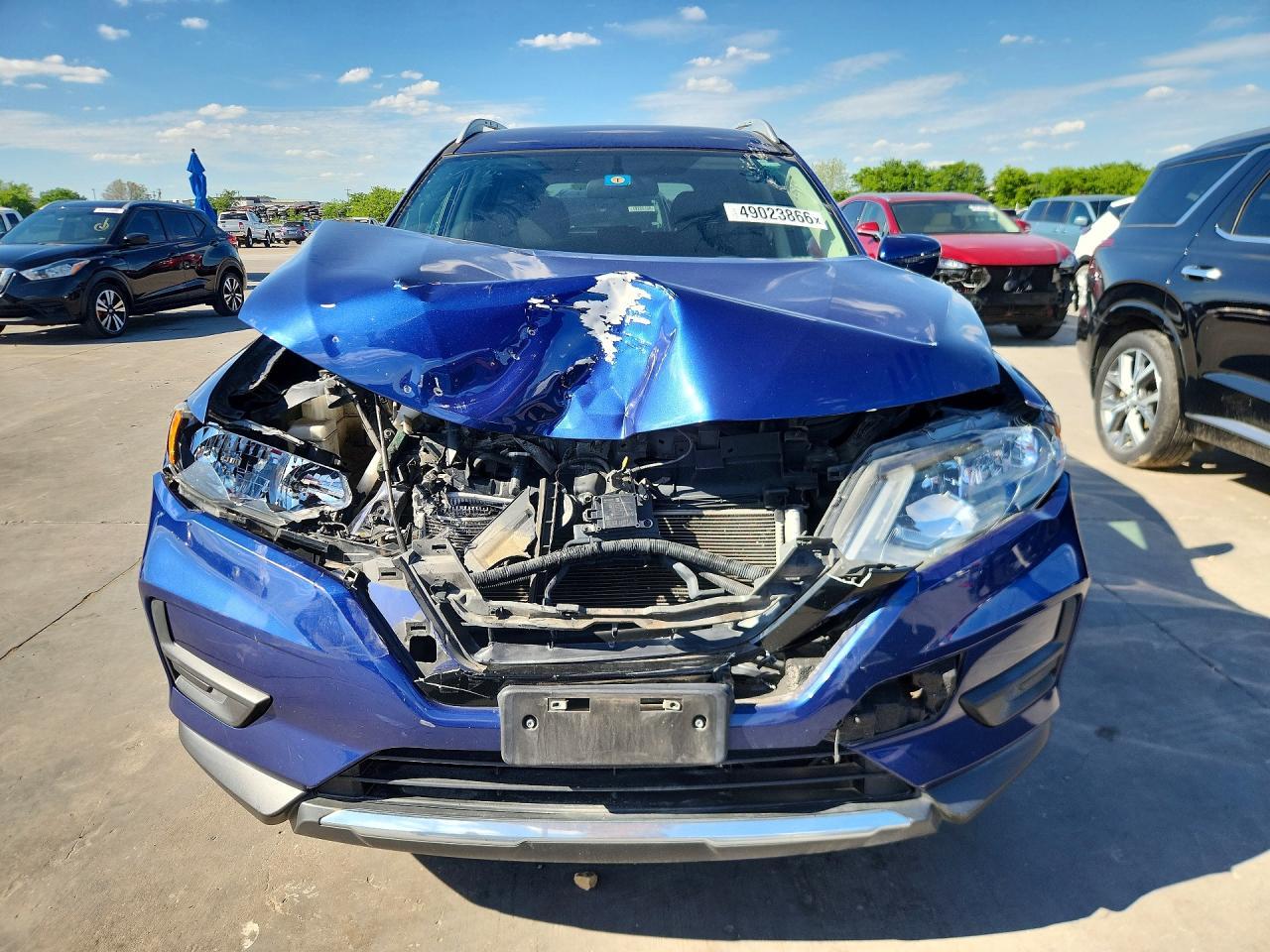 2017 NISSAN ROGUE