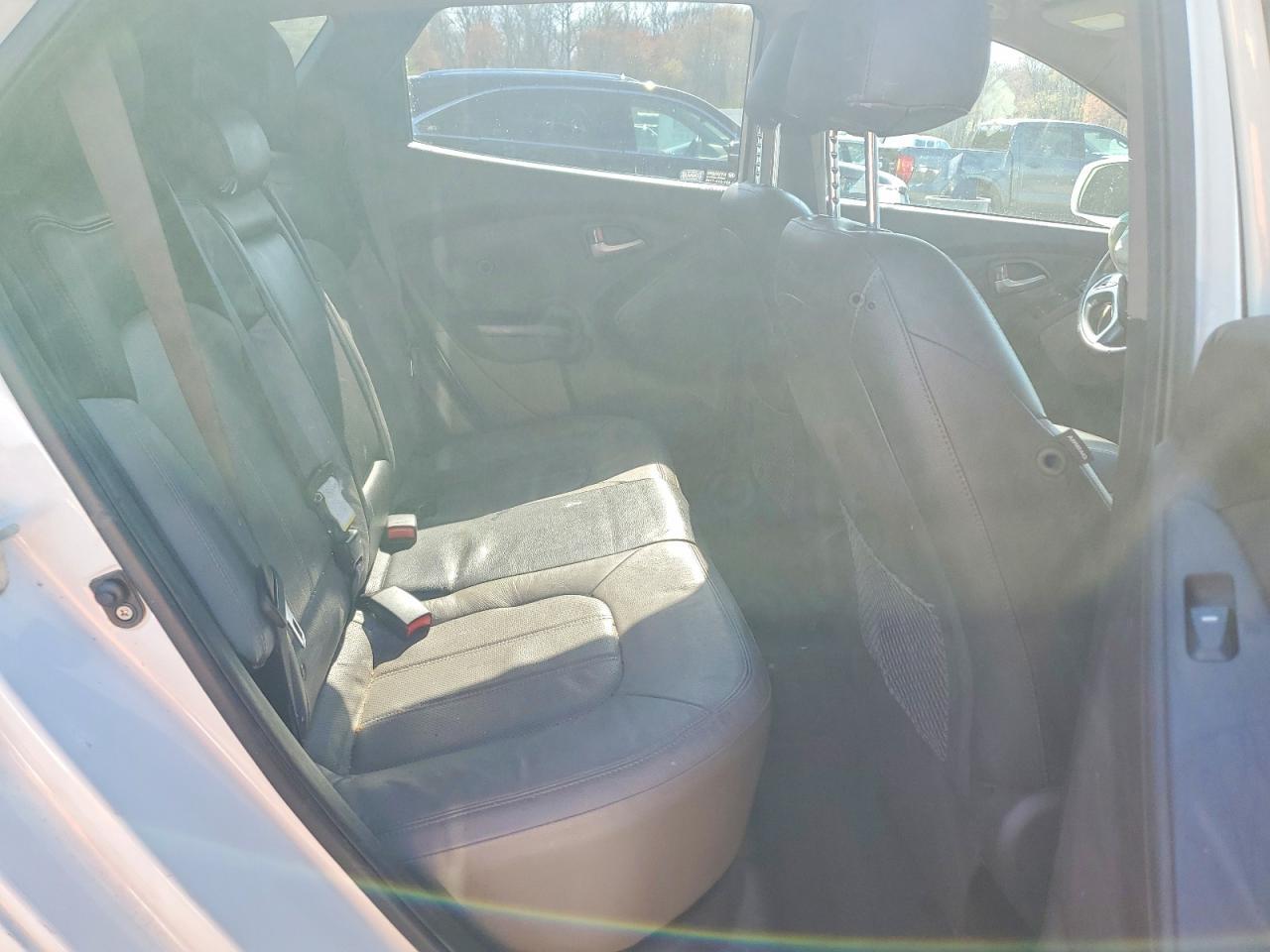 2012 HYUNDAI TUCSON