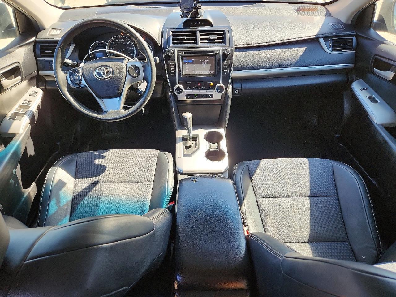 2014 TOYOTA CAMRY