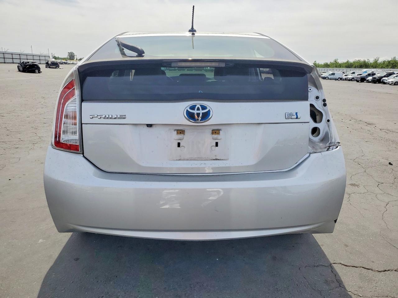 2014 TOYOTA PRIUS