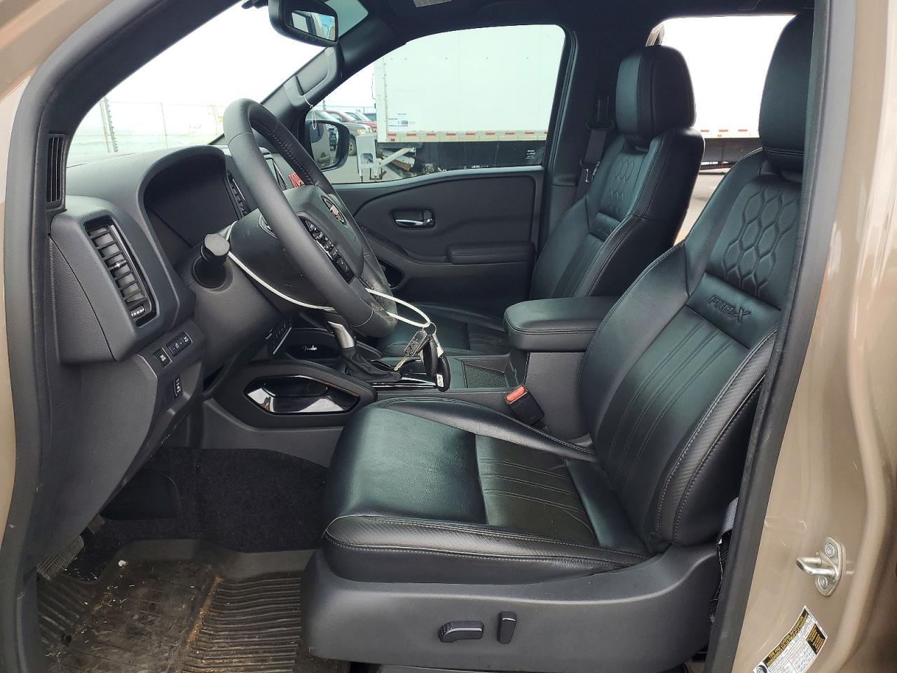 2022 NISSAN Frontier
