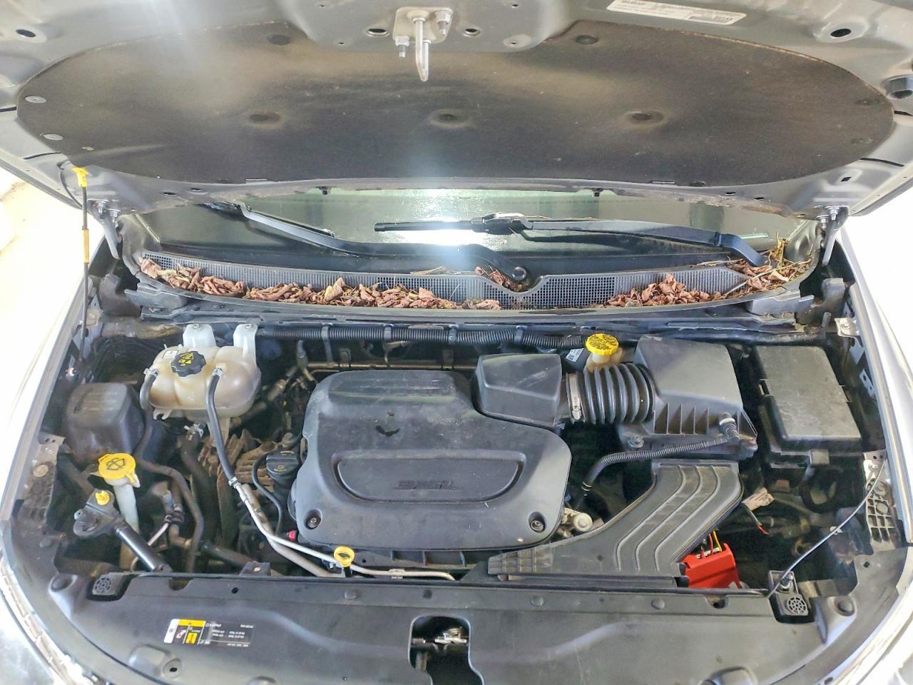 2021 CHRYSLER Voyager