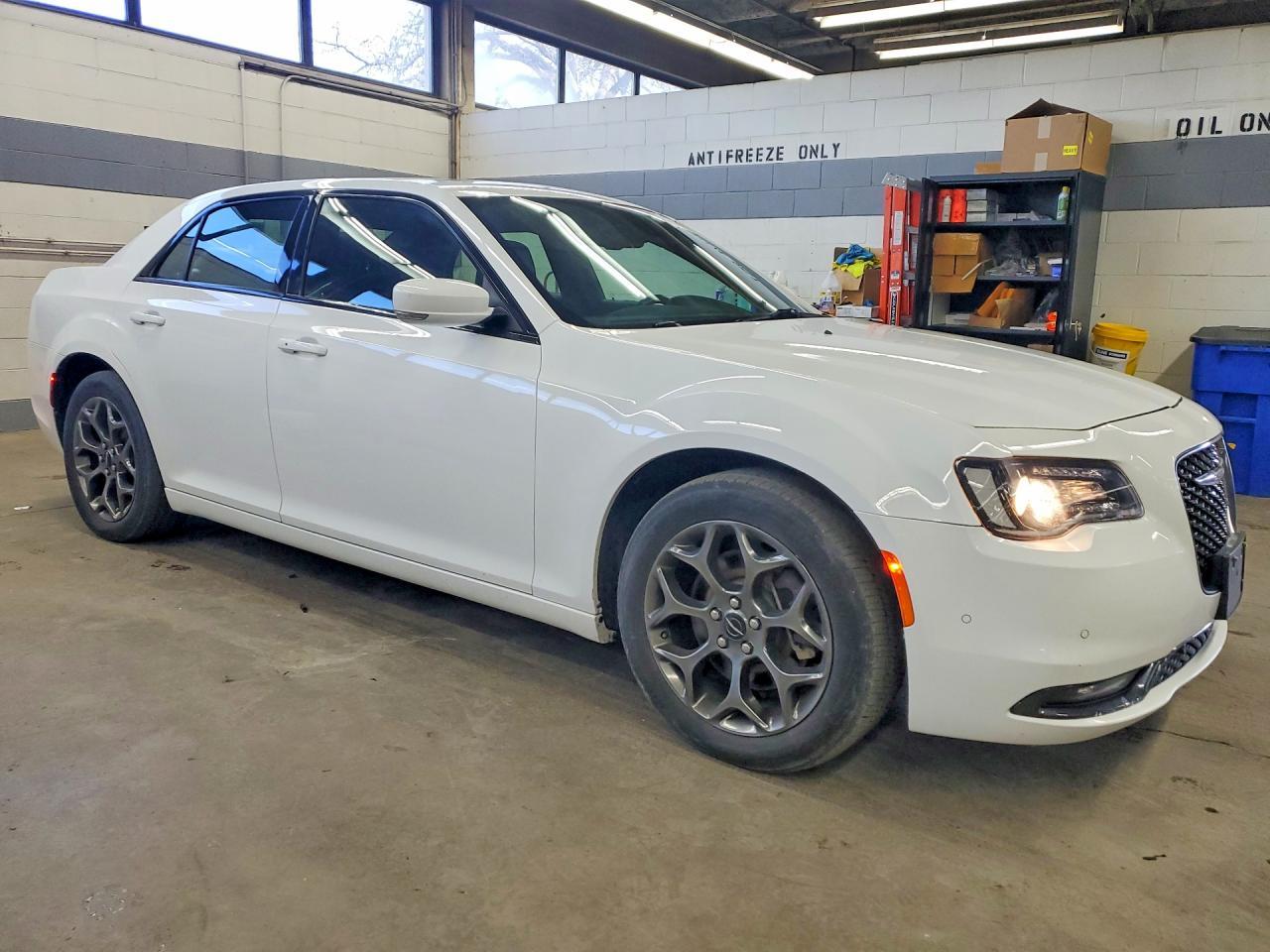 2017 CHRYSLER 300