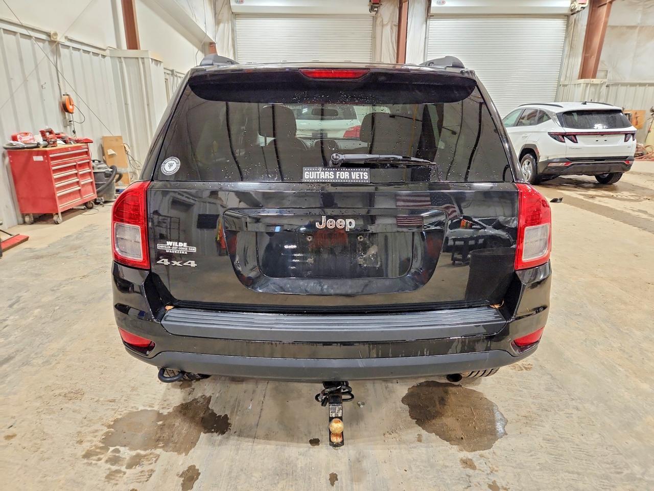 2012 JEEP Compass