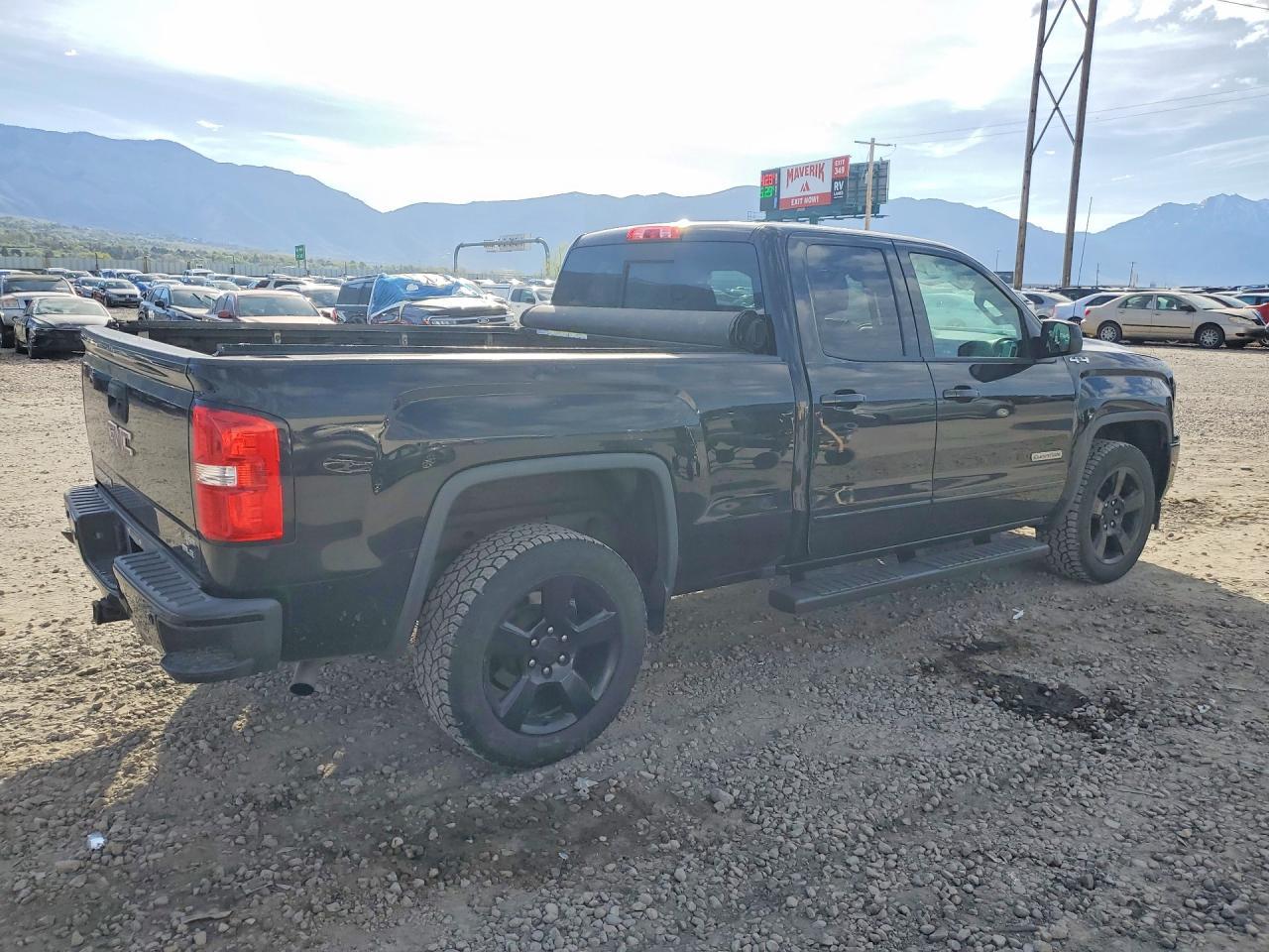 2017 GMC Sierra