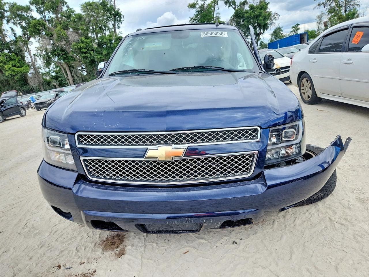 2011 CHEVROLET Avalanche