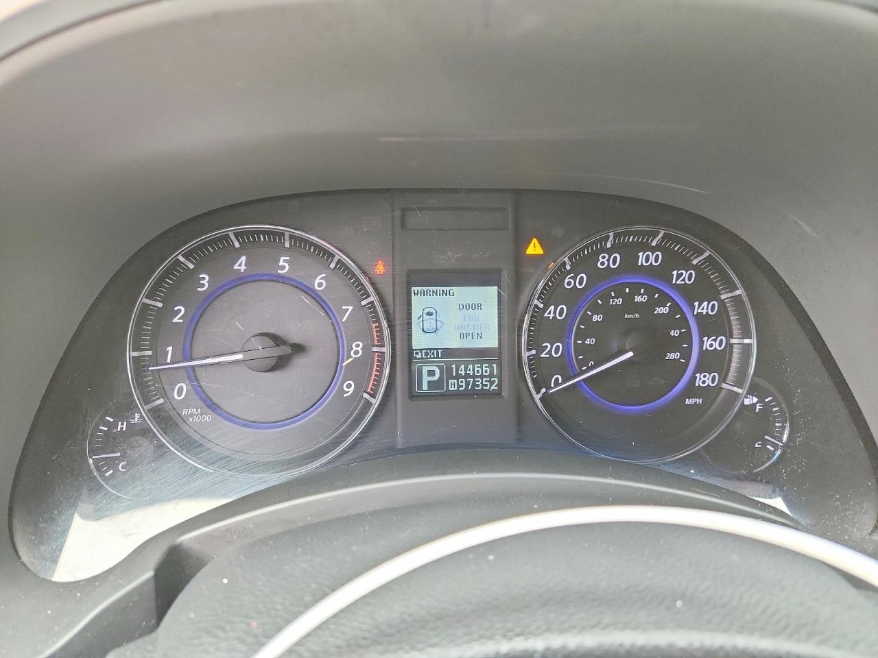 2012 INFINITI FX35