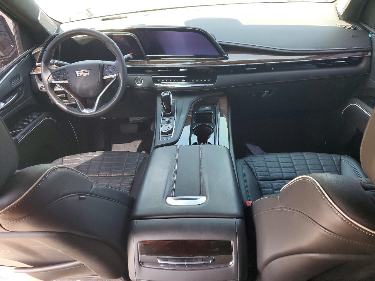 2021 CADILLAC ESCALADE