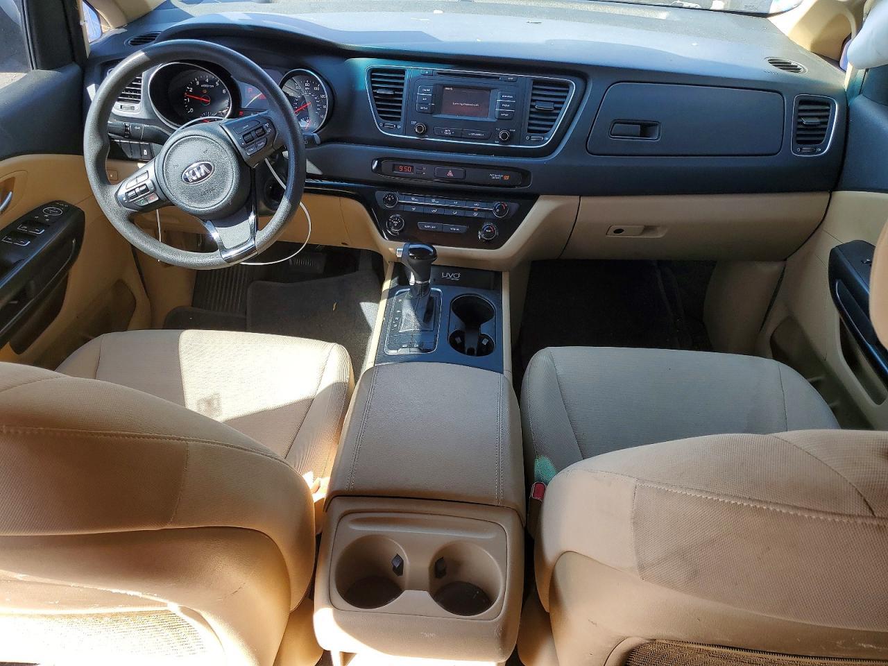 2015 KIA SEDONA