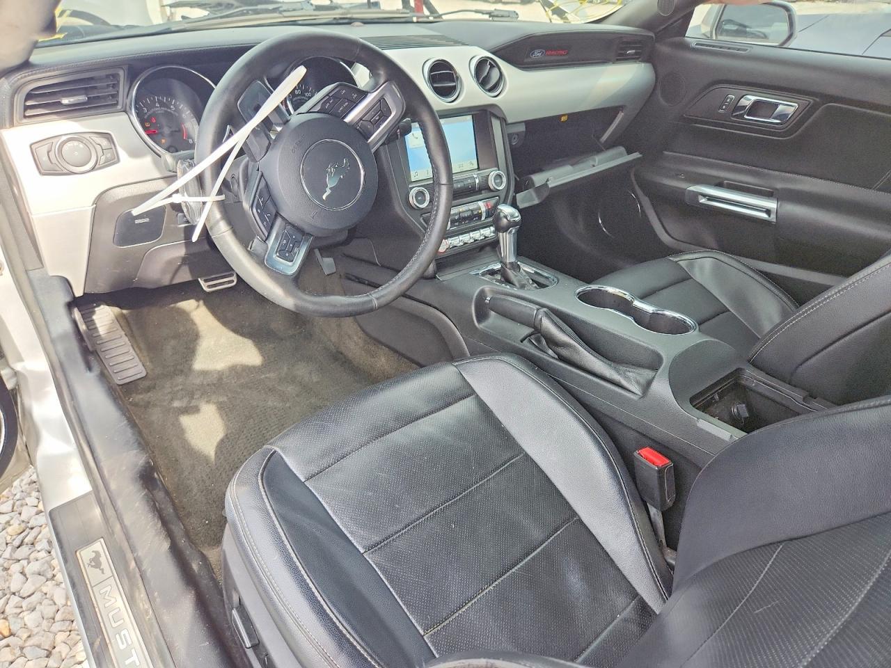 2017 FORD MUSTANG