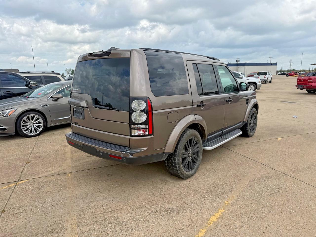 2016 LAND ROVER LR4