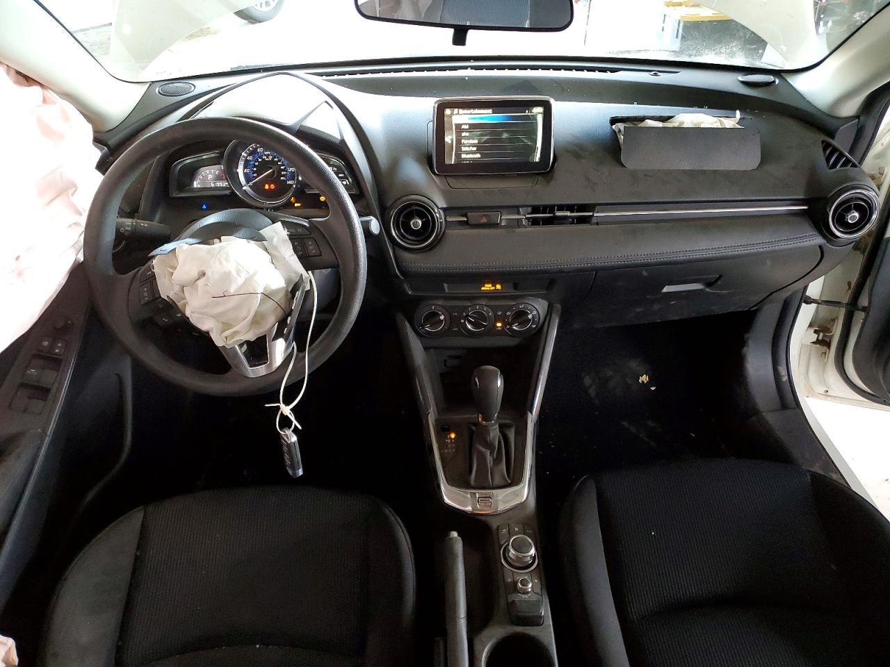 2017 TOYOTA YARIS