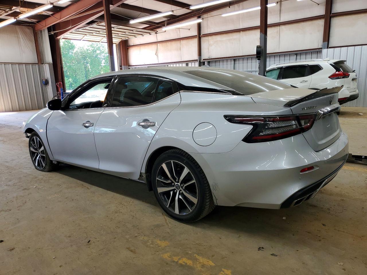 2023 NISSAN Maxima