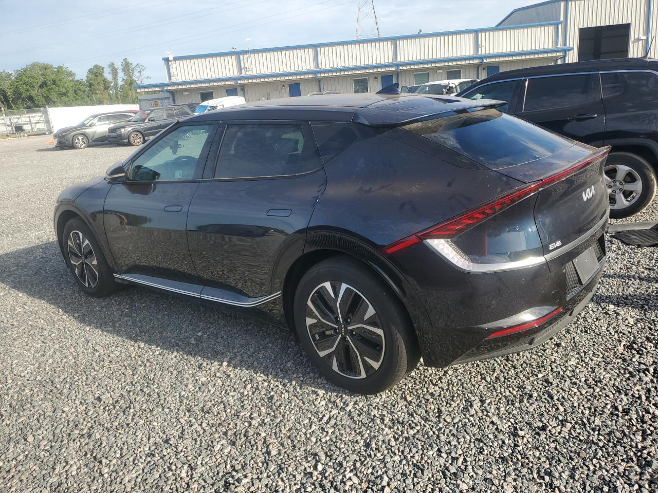 2023 KIA EV6