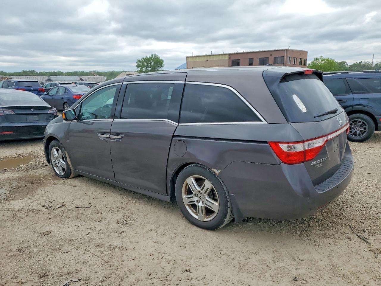 2011 HONDA ODYSSEY