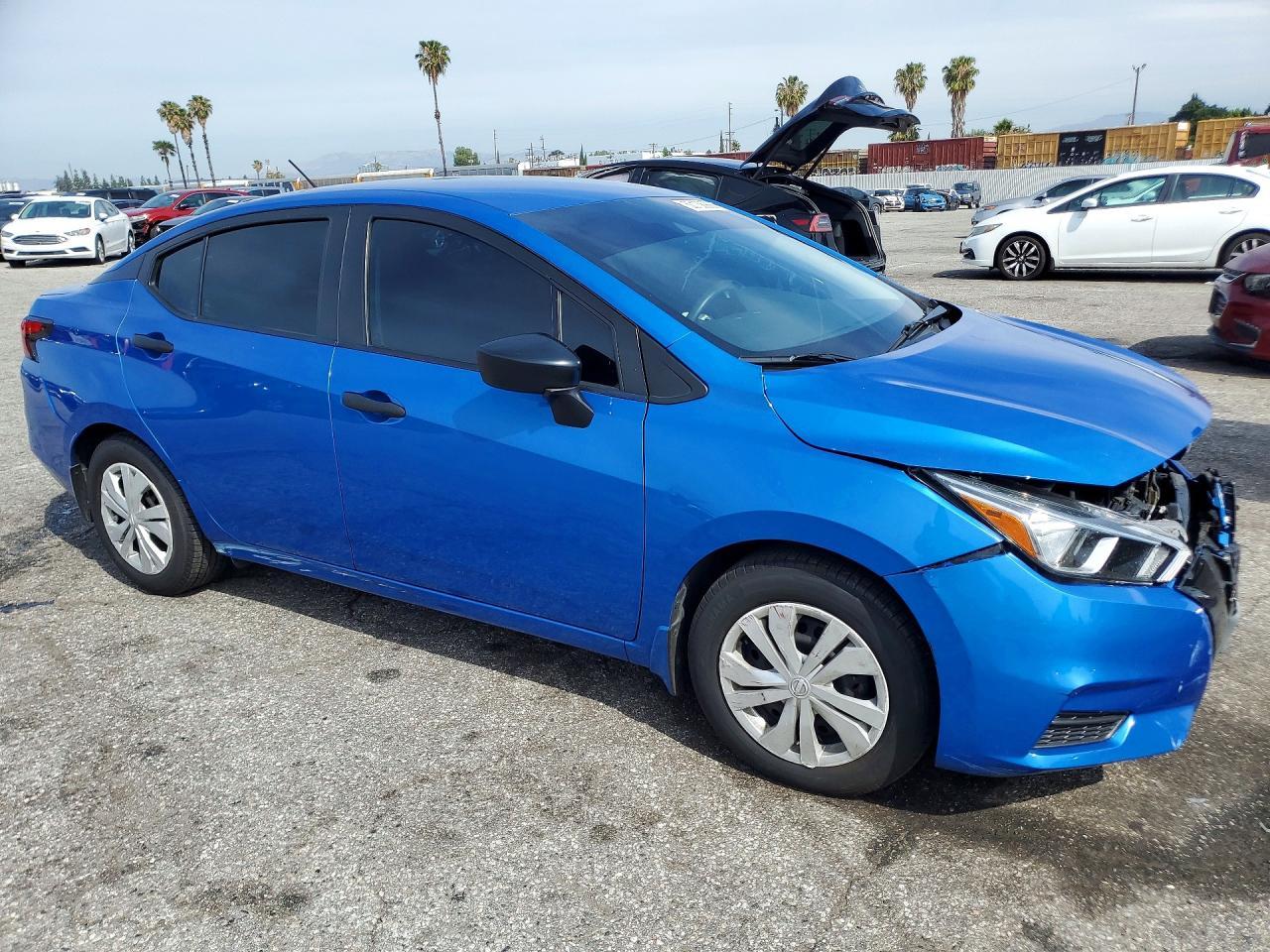2021 NISSAN VERSA