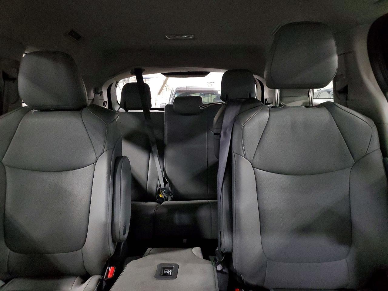 2022 TOYOTA SIENNA