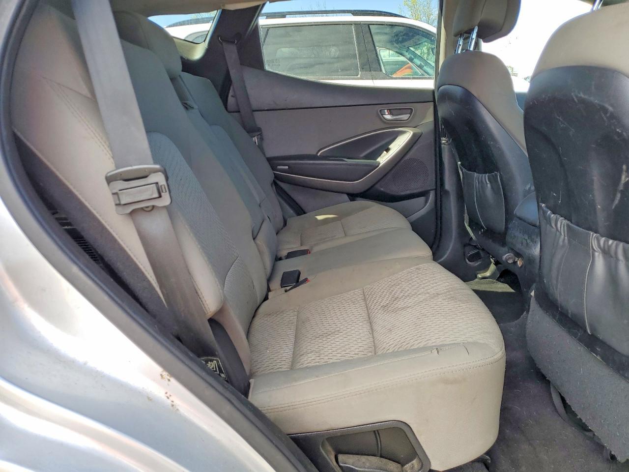 2016 HYUNDAI SANTA FE
