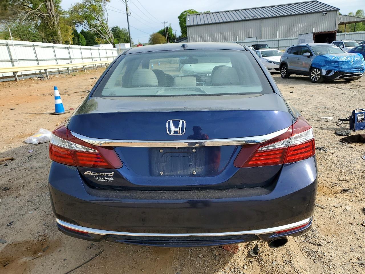 2017 HONDA ACCORD