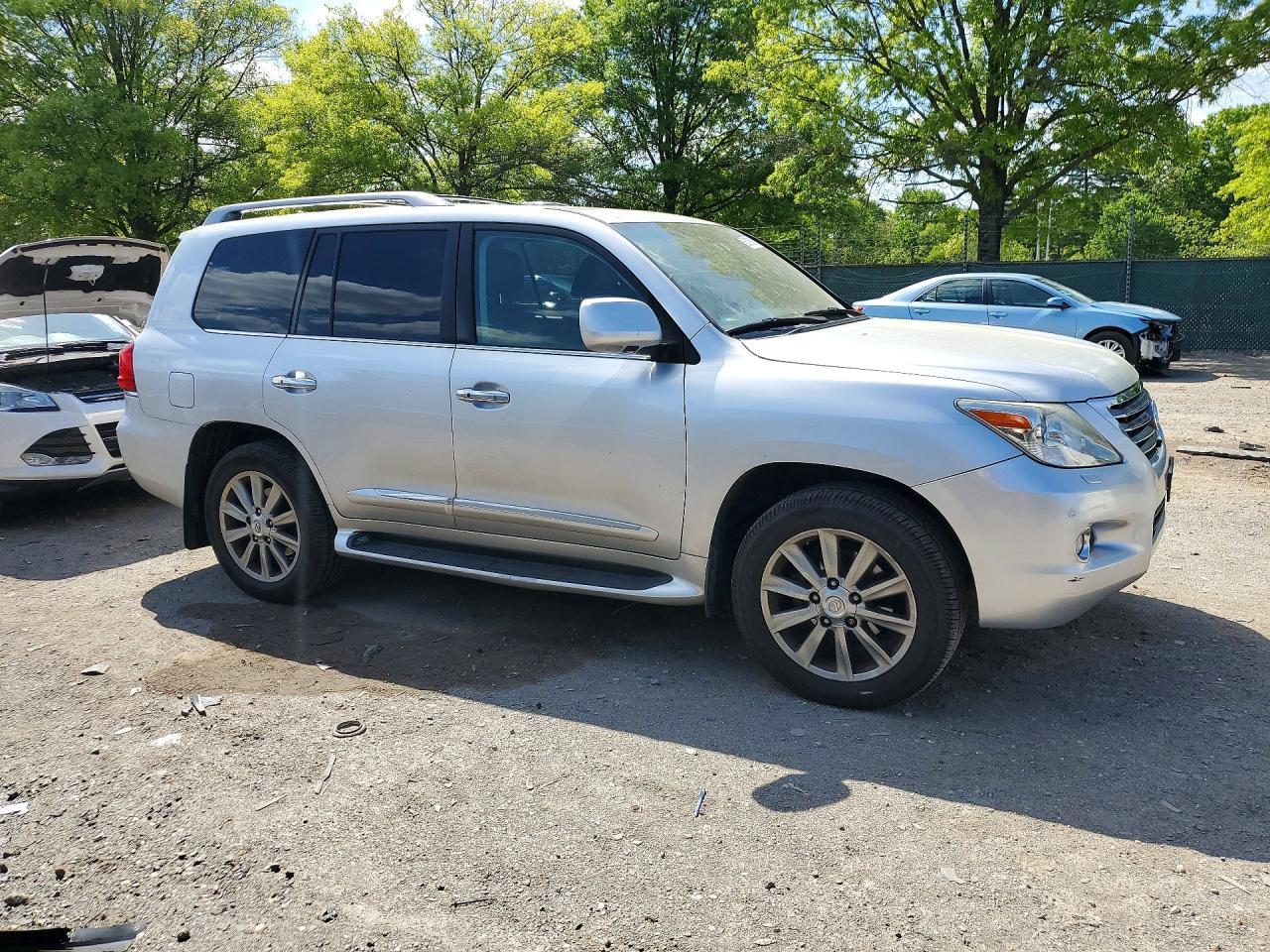 2011 LEXUS LX 570