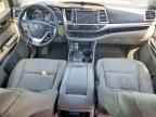 2016 TOYOTA HIGHLANDER