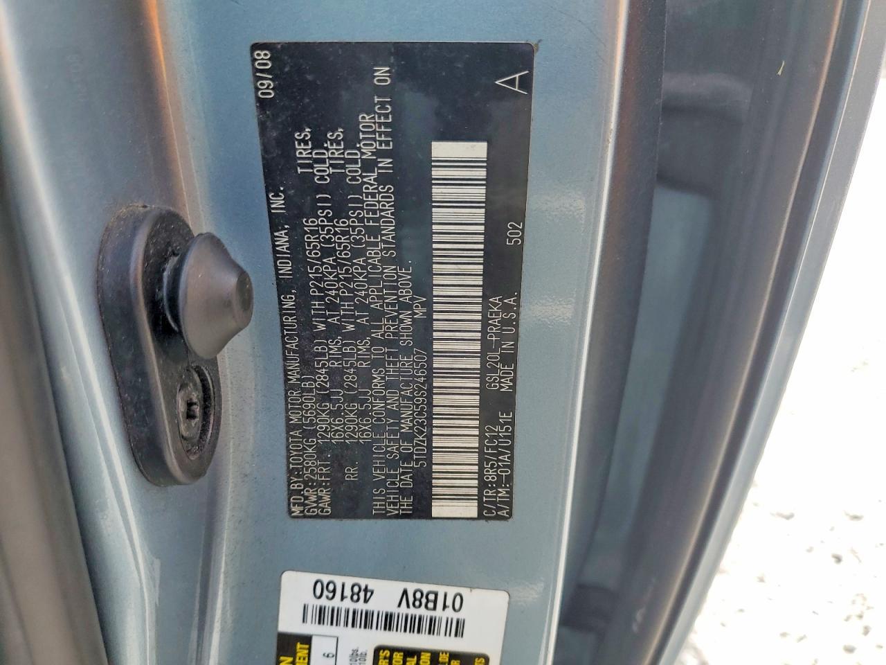 2009 TOYOTA SIENNA