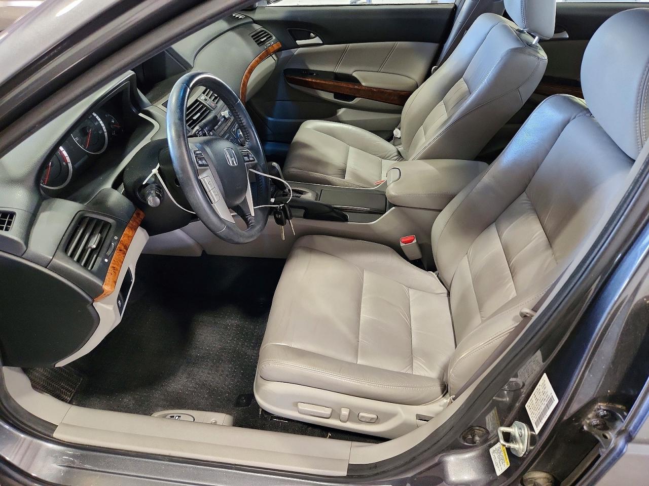 2011 HONDA ACCORD