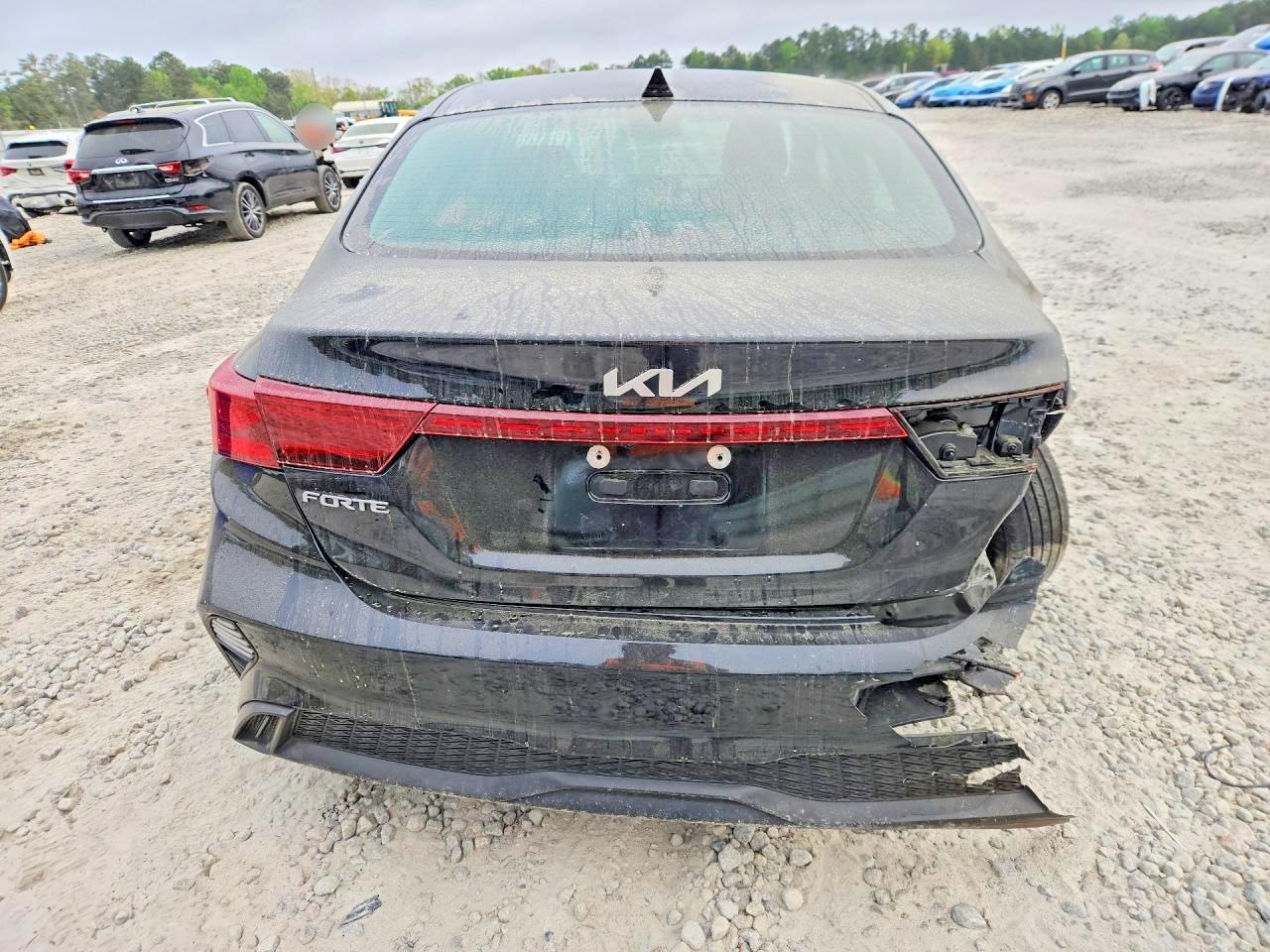 2023 KIA FORTE