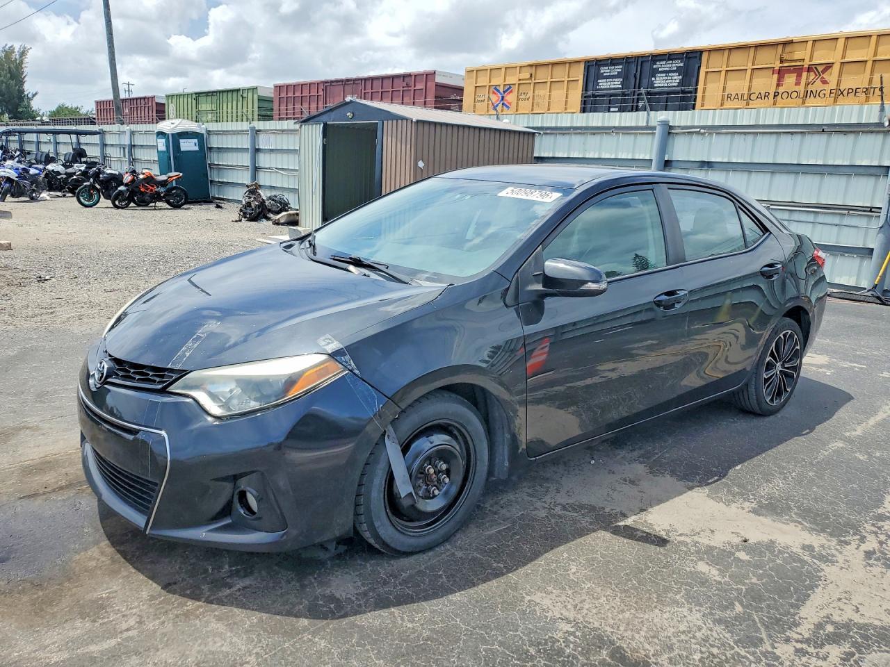 2015 TOYOTA COROLLA