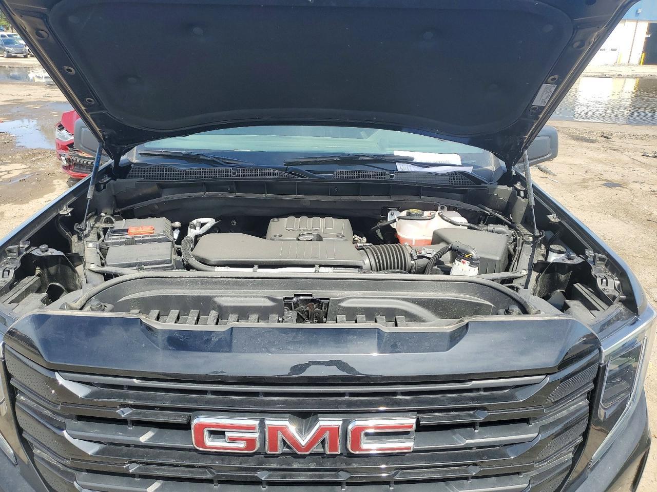 2025 GMC Sierra