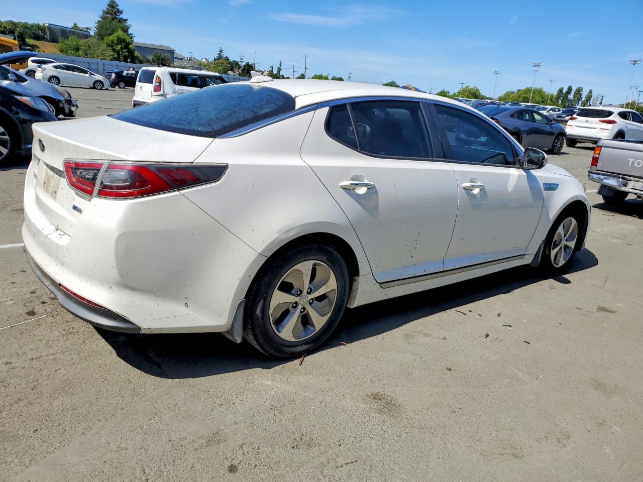 2015 KIA Optima Hybrid