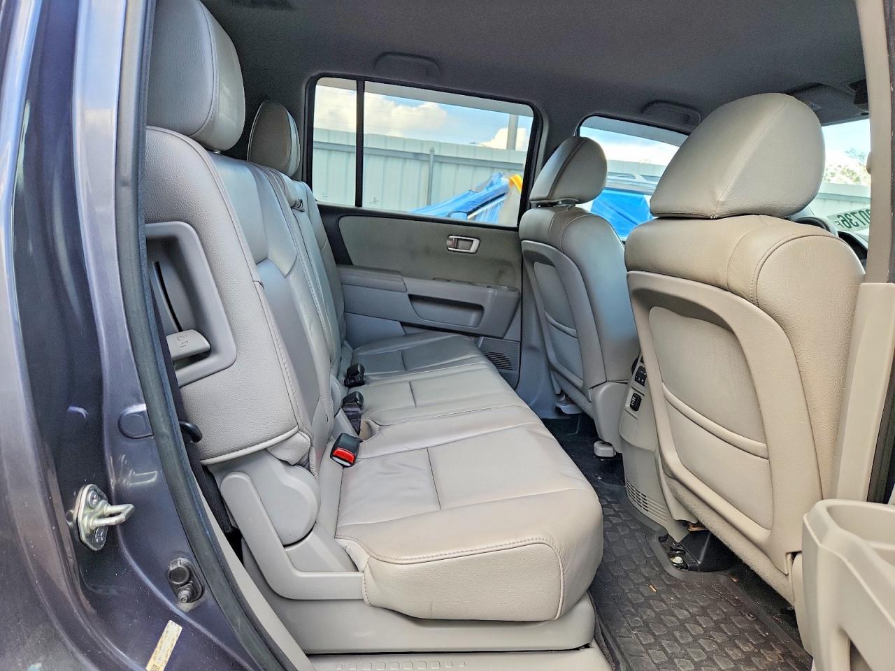 2014 HONDA PILOT