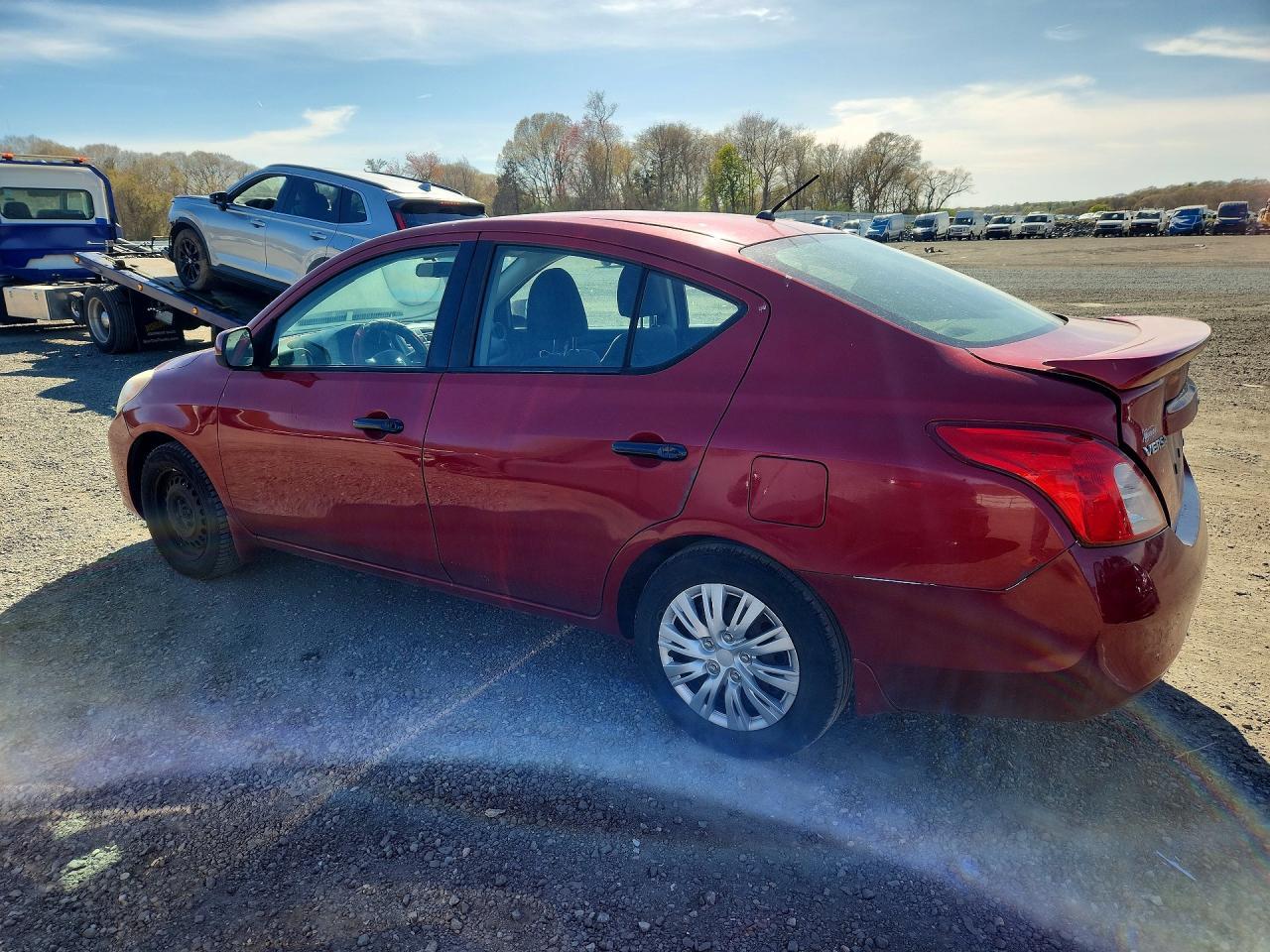 2013 NISSAN VERSA