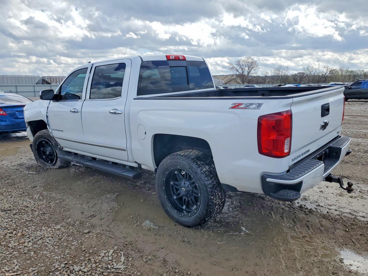 2017 CHEVROLET Silverado