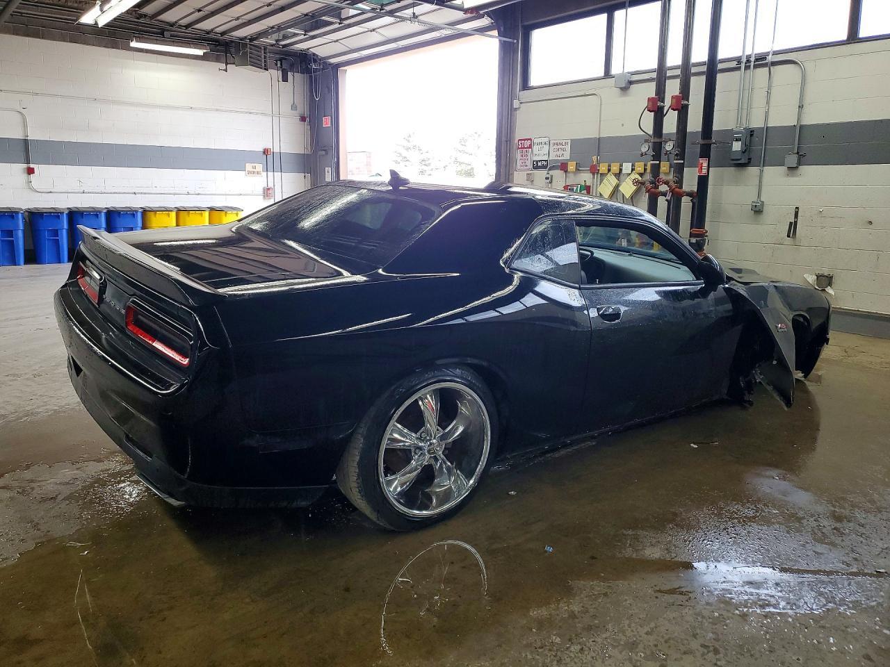 2015 DODGE Challenger