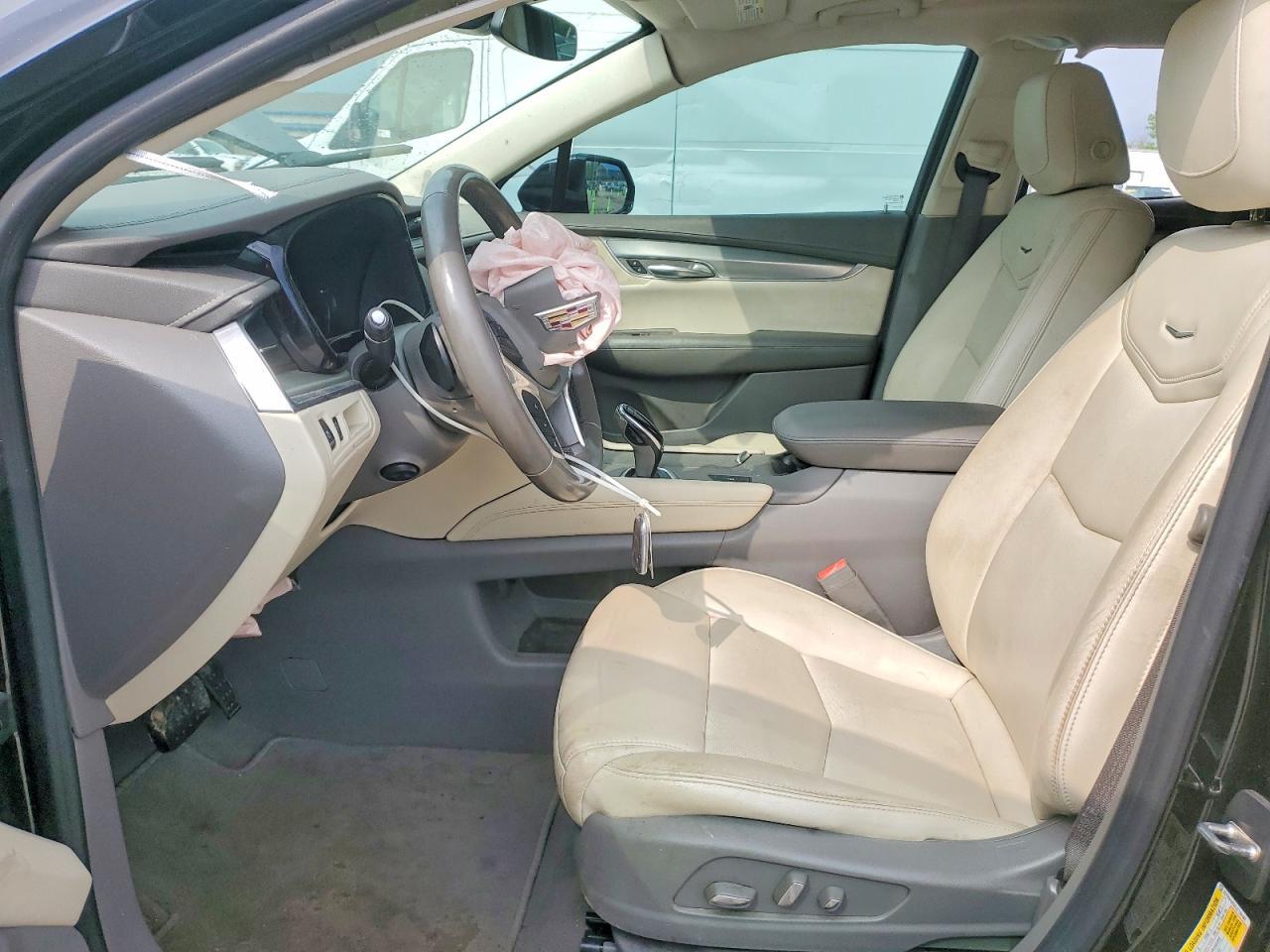 2018 CADILLAC XT5