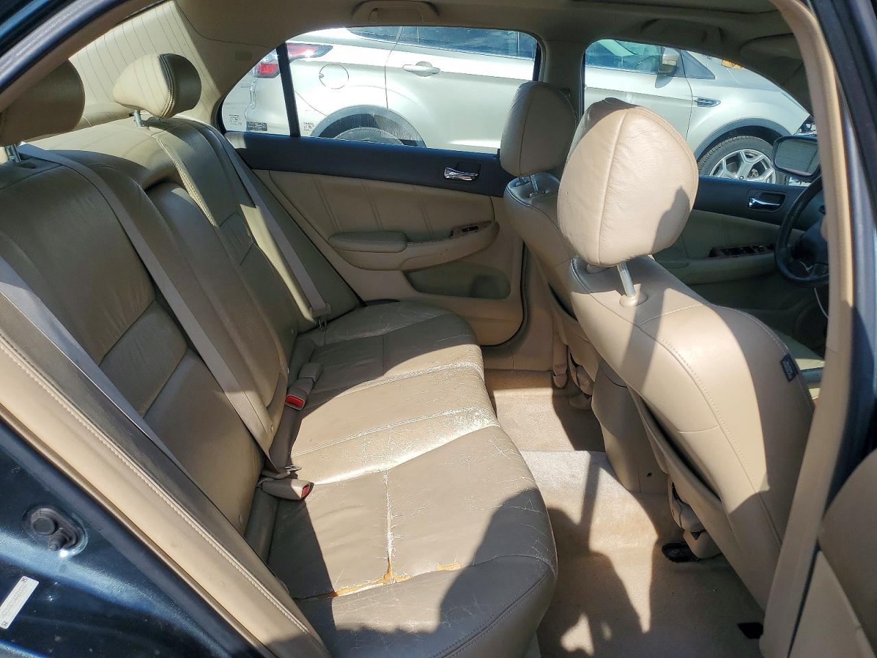 2004 HONDA ACCORD