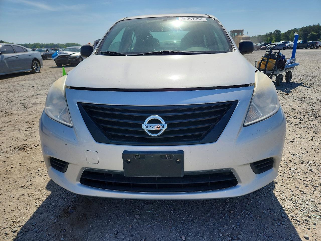 2013 NISSAN VERSA