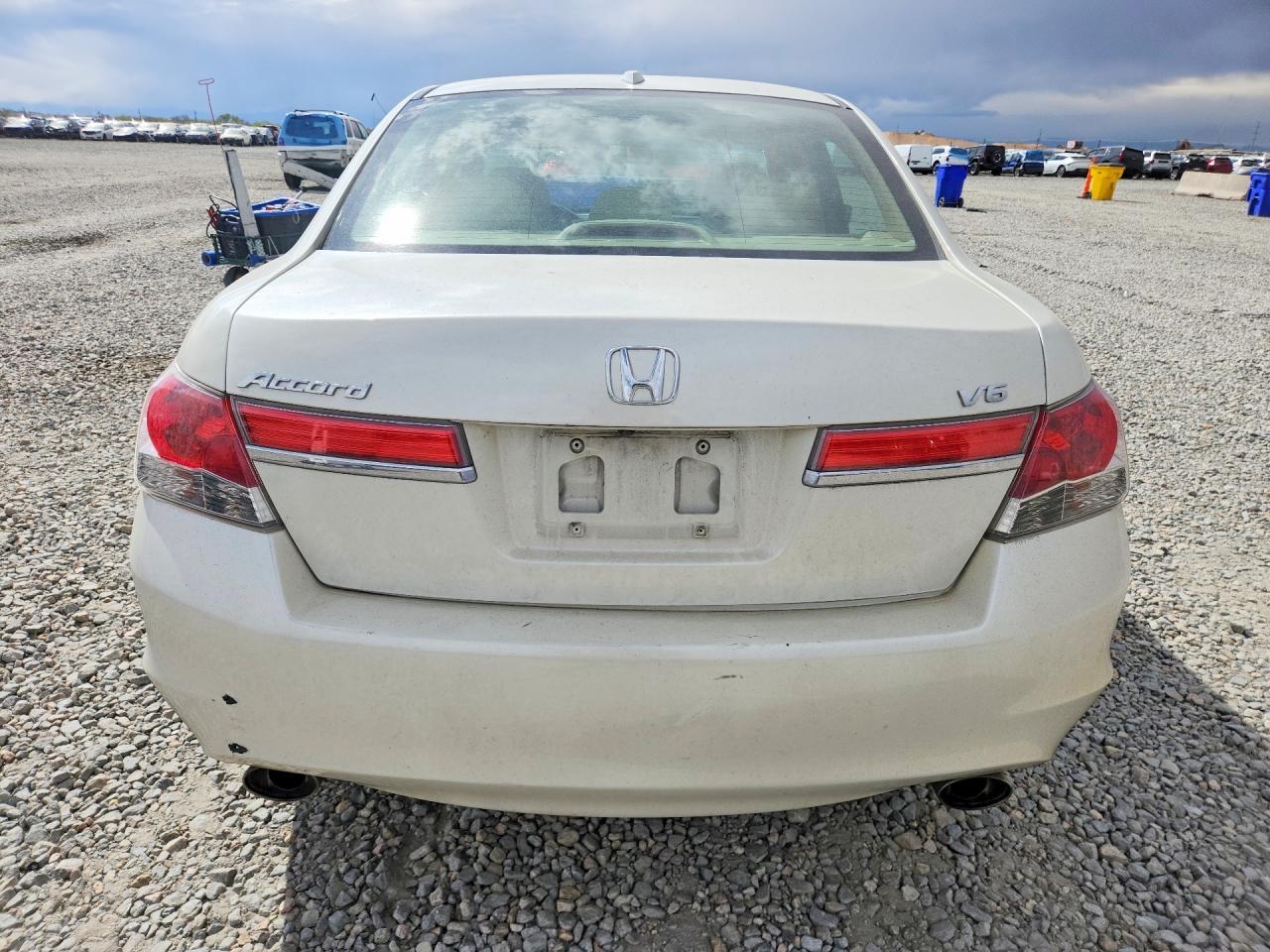2011 HONDA ACCORD