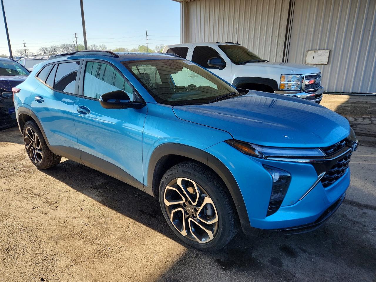 2025 CHEVROLET TRAX