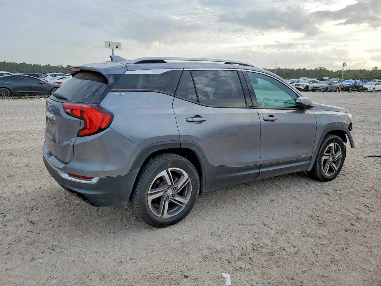 2020 GMC Terrain
