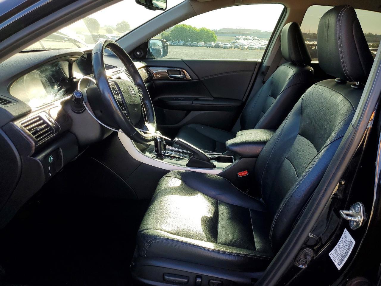2016 HONDA ACCORD