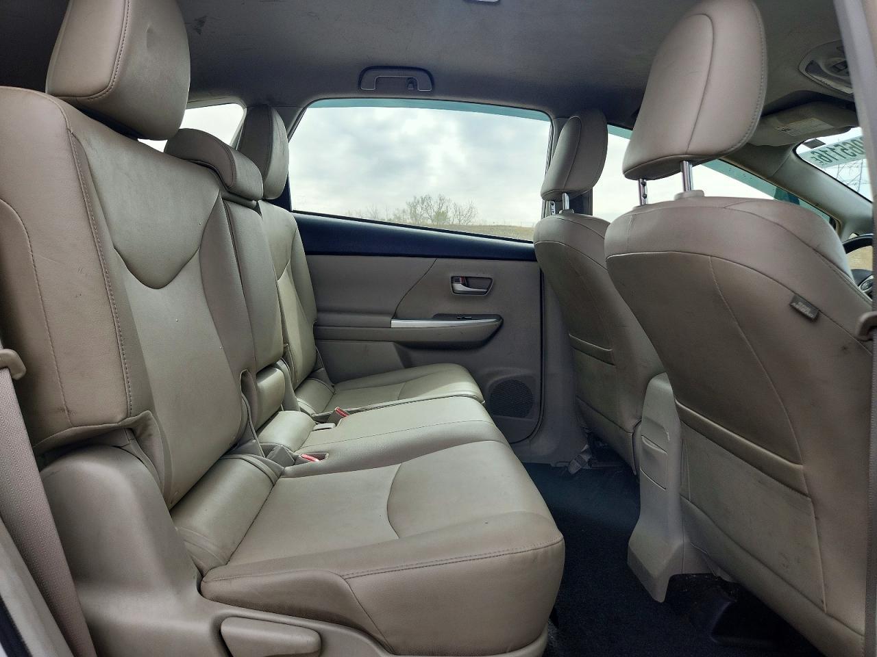 2012 TOYOTA PRIUS V
