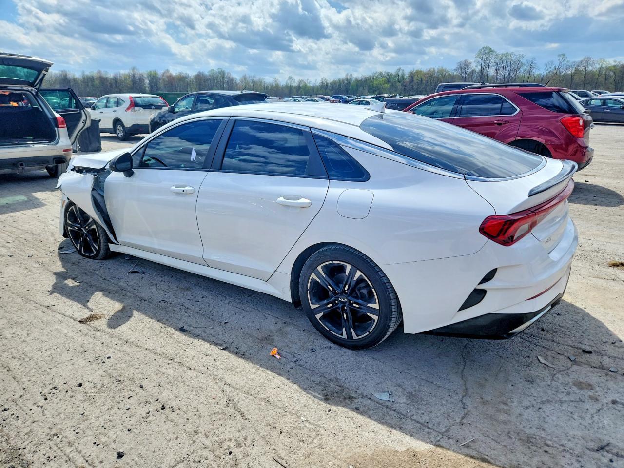 2023 KIA K5