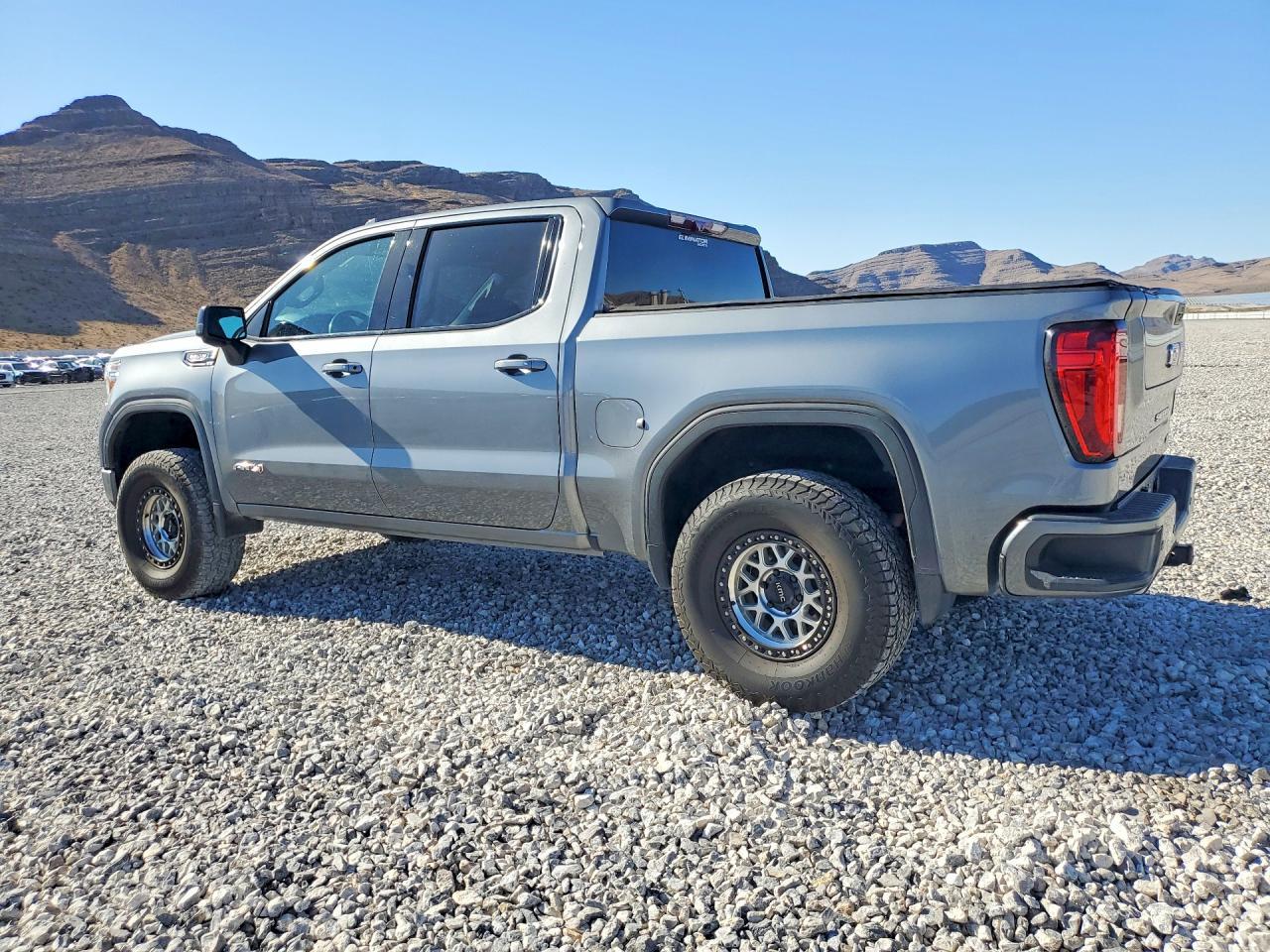 2020 GMC Sierra