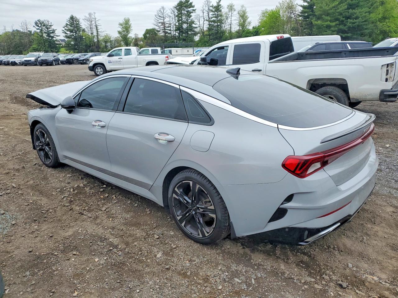 2022 KIA K5