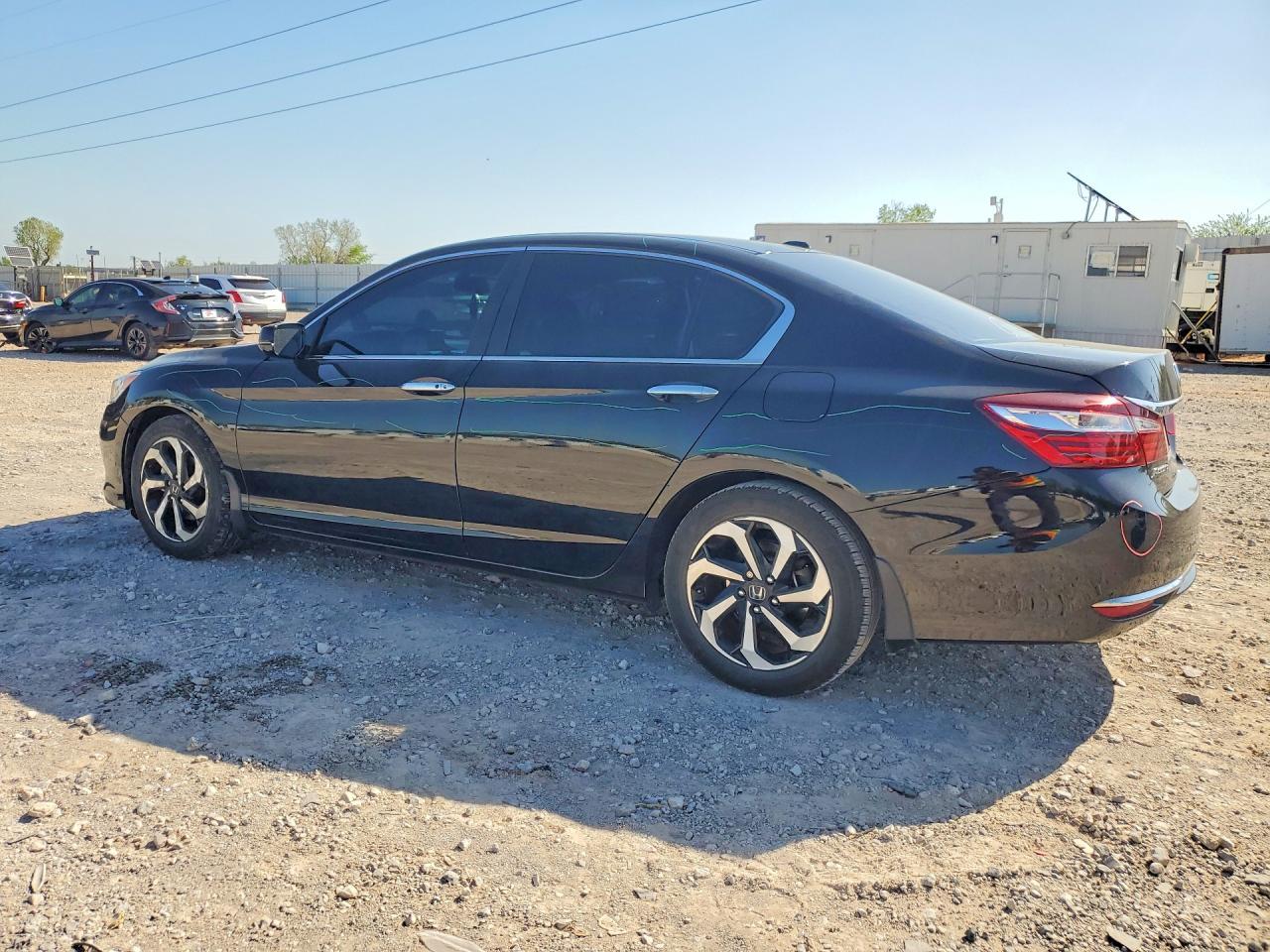 2016 HONDA ACCORD